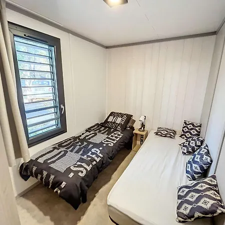 Chalet De Standing Avec Piscine Chauffee, A Deux Pas De La Plage - 6 Couchages, Terrasse Privee - Fr-1-361-530