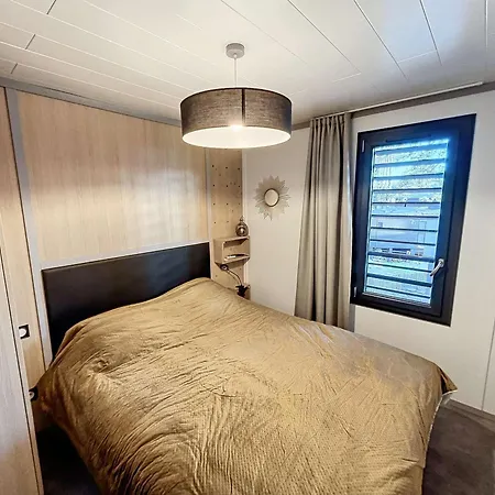 Chalet De Standing Avec Piscine Chauffee, A Deux Pas De La Plage - 6 Couchages, Terrasse Privee - Fr-1-361-530 Chalet *