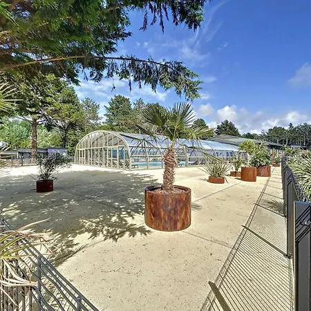Chalet De Standing Avec Piscine Chauffee, A Deux Pas De La Plage - 6 Couchages, Terrasse Privee - Fr-1-361-530 Chalet