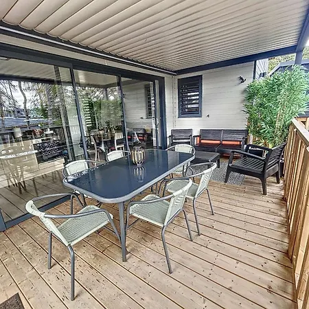 Chalet De Standing Avec Piscine Chauffee, A Deux Pas De La Plage - 6 Couchages, Terrasse Privee - Fr-1-361-530 *