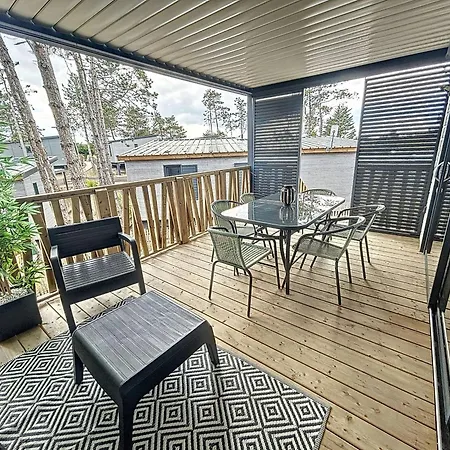Chalet De Standing Avec Piscine Chauffee, A Deux Pas De La Plage - 6 Couchages, Terrasse Privee - Fr-1-361-530 Chalet